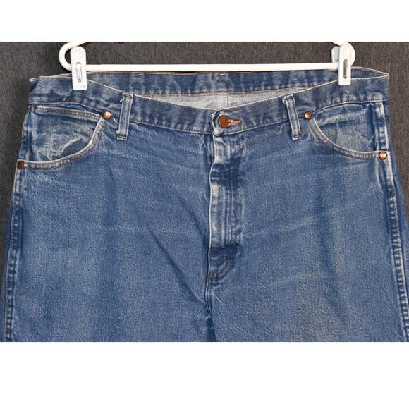 Wrangler Cowboy Men's 40x30 Distressed Western Denim Jeans - Picture 2 of 8